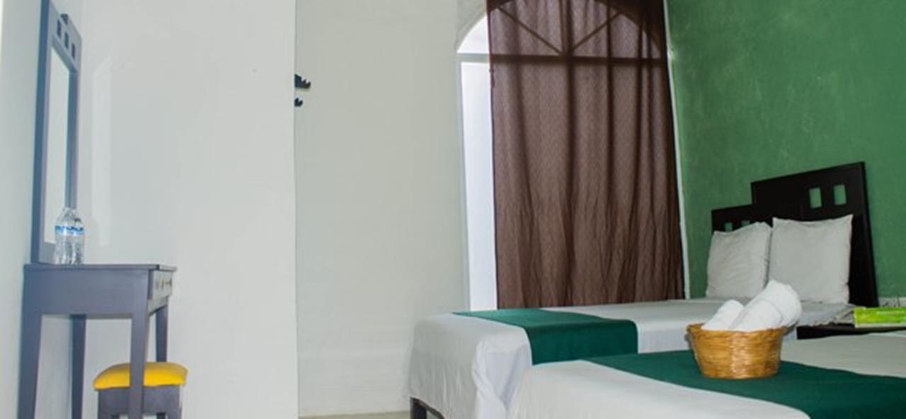 Rosvel Hotel Palenque Exterior photo